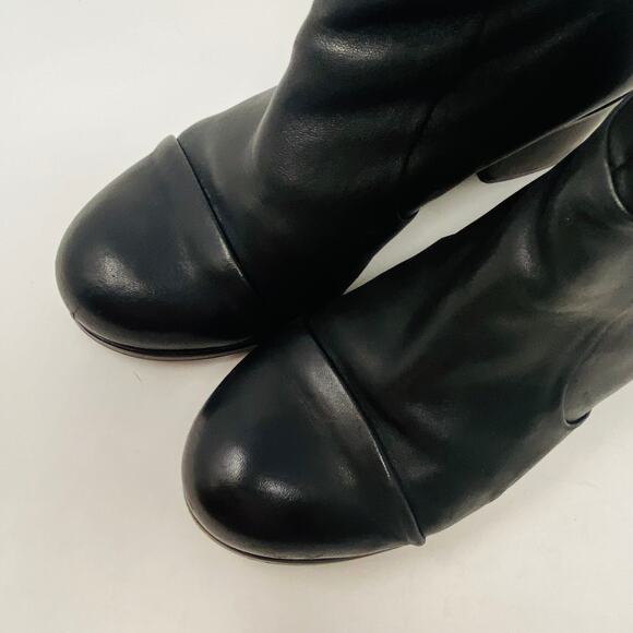 P. Monjo Womens Black Leather Pull-On Round Toe Cap Ankle Boots Size EU41 - Picture 2 of 15